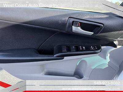 2012 Toyota Camry LE   - Photo 14 - Costa Mesa, CA 92626