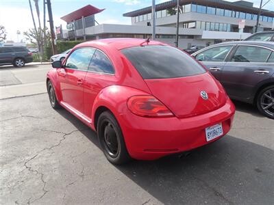 2012 Volkswagen Beetle-Classic 2.5L PZEV   - Photo 3 - Costa Mesa, CA 92626