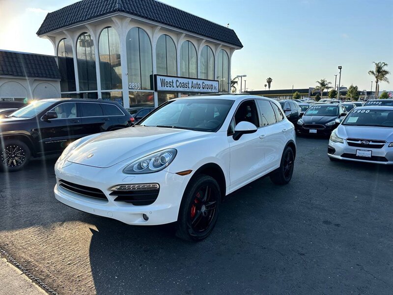 2013 Porsche Cayenne S  