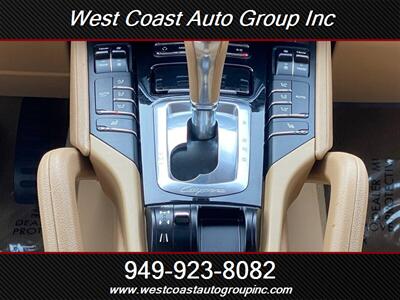 2013 Porsche Cayenne Tiptronic   - Photo 17 - Costa Mesa, CA 92626