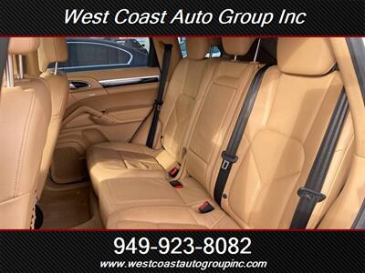 2013 Porsche Cayenne Tiptronic   - Photo 14 - Costa Mesa, CA 92626