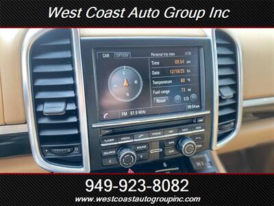 2013 Porsche Cayenne Tiptronic   - Photo 22 - Costa Mesa, CA 92626