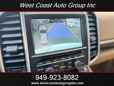 2013 Porsche Cayenne Tiptronic   - Photo 25 - Costa Mesa, CA 92626