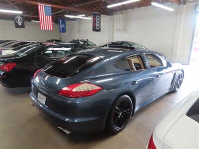 2011 Porsche Panamera 4   - Photo 3 - Costa Mesa, CA 92626