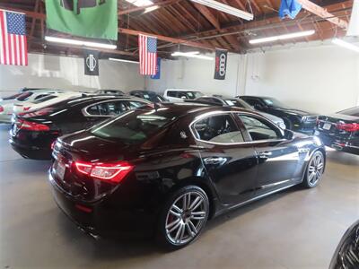 2017 Maserati Ghibli S Q4   - Photo 4 - Costa Mesa, CA 92626