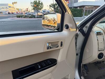 2010 Ford Escape Limited   - Photo 15 - Costa Mesa, CA 92626
