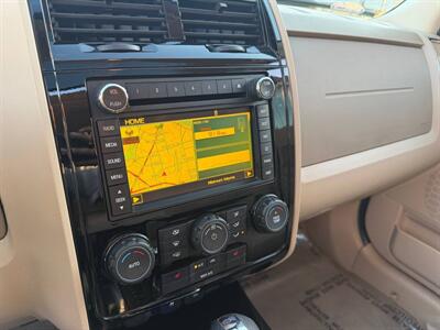 2010 Ford Escape Limited   - Photo 18 - Costa Mesa, CA 92626