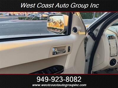 2010 Ford Escape Limited   - Photo 15 - Costa Mesa, CA 92626