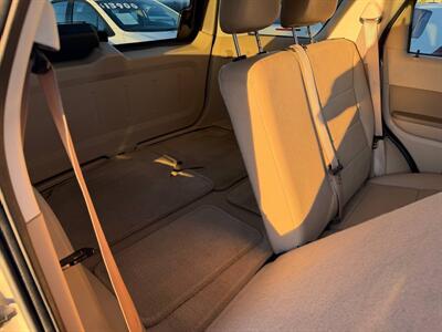 2010 Ford Escape Limited   - Photo 8 - Costa Mesa, CA 92626