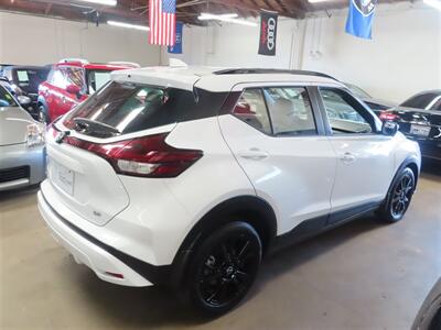 2023 Nissan Kicks SR   - Photo 3 - Costa Mesa, CA 92626