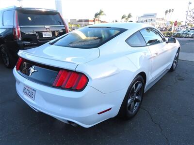 2015 Ford Mustang V6   - Photo 4 - Costa Mesa, CA 92626