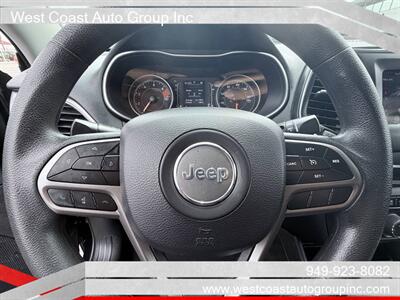 2019 Jeep Cherokee Latitude   - Photo 11 - Costa Mesa, CA 92626