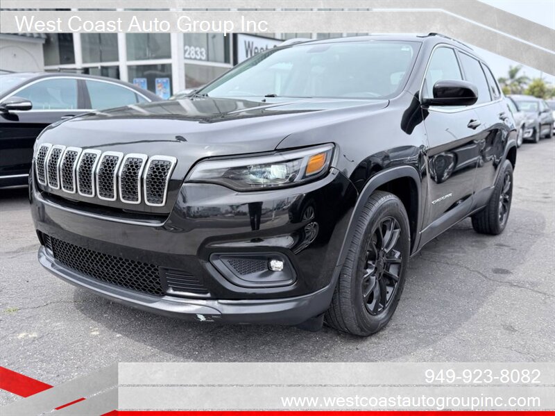 2019 Jeep Cherokee Latitude   - Photo 1 - Costa Mesa, CA 92626