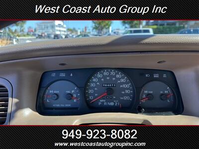 2005 Mercury Grand Marquis GS   - Photo 19 - Costa Mesa, CA 92626