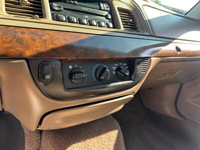 2005 Mercury Grand Marquis GS   - Photo 16 - Costa Mesa, CA 92626