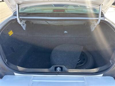 2005 Mercury Grand Marquis GS   - Photo 13 - Costa Mesa, CA 92626