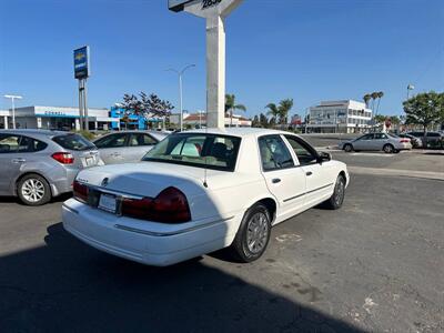 2005 Mercury Grand Marquis GS   - Photo 4 - Costa Mesa, CA 92626