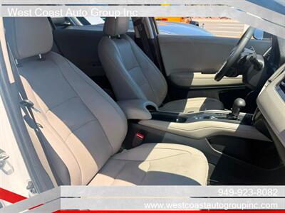 2019 Honda HR-V EX-L - Photo 10 - Costa Mesa, CA 92626