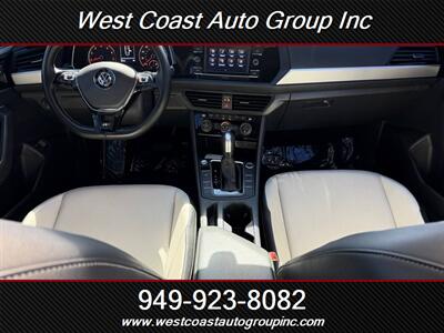 2021 Volkswagen Jetta R-Line   - Photo 8 - Costa Mesa, CA 92626