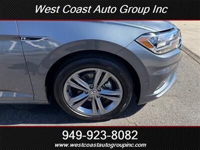 2021 Volkswagen Jetta R-Line   - Photo 24 - Costa Mesa, CA 92626