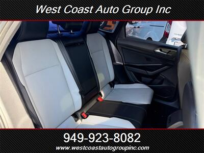 2021 Volkswagen Jetta R-Line   - Photo 12 - Costa Mesa, CA 92626