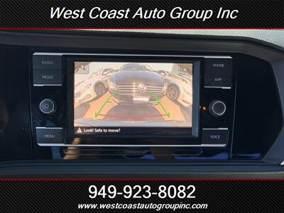 2021 Volkswagen Jetta R-Line   - Photo 19 - Costa Mesa, CA 92626