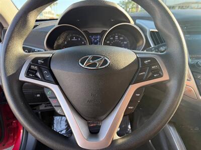 2014 Hyundai VELOSTER   - Photo 12 - Costa Mesa, CA 92626