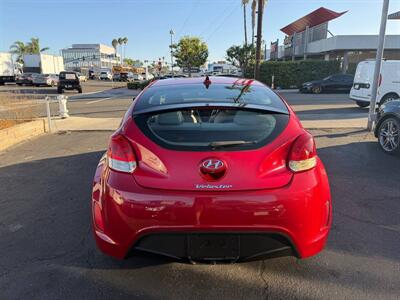 2014 Hyundai VELOSTER   - Photo 17 - Costa Mesa, CA 92626
