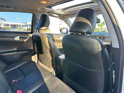 2013 Lexus CT 200h   - Photo 10 - Costa Mesa, CA 92626