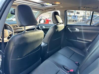 2013 Lexus CT 200h   - Photo 9 - Costa Mesa, CA 92626