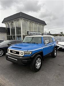 2007 Toyota FJ Cruiser   - Photo 1 - Costa Mesa, CA 92626