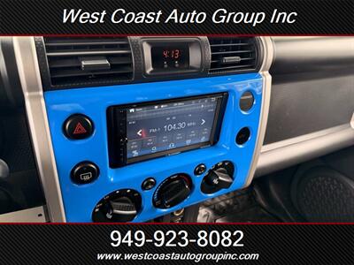 2007 Toyota FJ Cruiser - Photo 16 - Costa Mesa, CA 92626