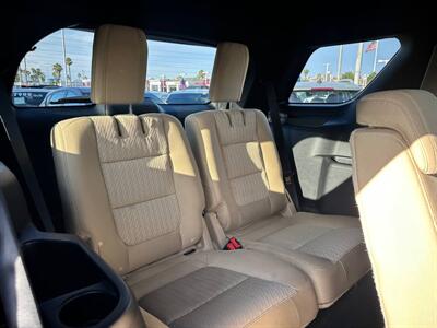 2017 Ford Explorer   - Photo 18 - Costa Mesa, CA 92626