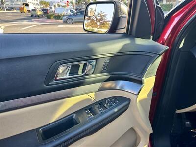 2017 Ford Explorer   - Photo 16 - Costa Mesa, CA 92626