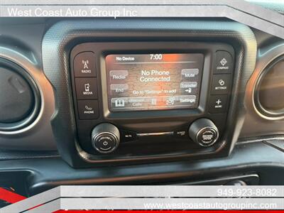 2018 Jeep Wrangler Sport S - Photo 18 - Costa Mesa, CA 92626