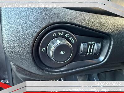 2017 Jeep Renegade Altitude - Photo 29 - Costa Mesa, CA 92626