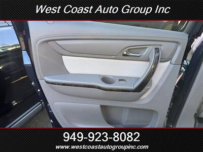 2015 GMC Acadia SLT-1   - Photo 15 - Costa Mesa, CA 92626