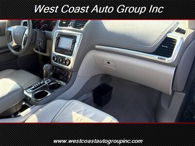 2015 GMC Acadia SLT-1   - Photo 9 - Costa Mesa, CA 92626