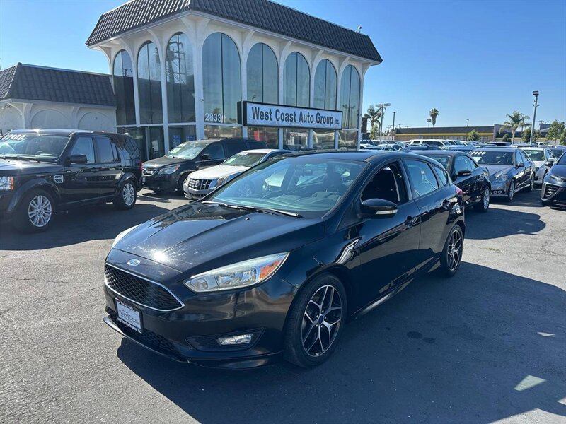 2016 Ford Focus SE - Photo 1 - Costa Mesa, CA 92626