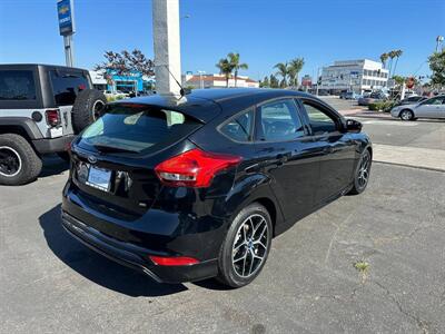 2016 Ford Focus SE   - Photo 4 - Costa Mesa, CA 92626