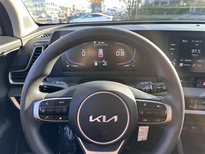 2024 Kia Sportage LX   - Photo 6 - Costa Mesa, CA 92626