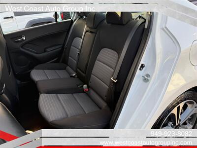 2016 Kia Forte EX - Photo 12 - Costa Mesa, CA 92626