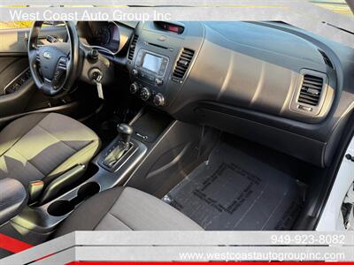 2016 Kia Forte EX - Photo 10 - Costa Mesa, CA 92626