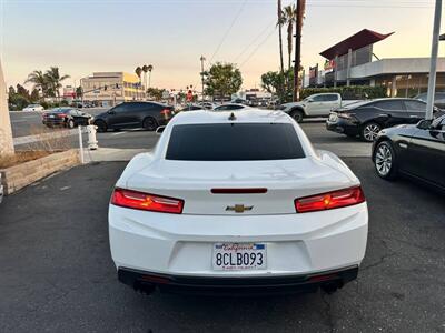 2018 Chevrolet Camaro LT   - Photo 18 - Costa Mesa, CA 92626