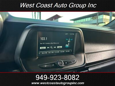 2018 Chevrolet Camaro LT   - Photo 9 - Costa Mesa, CA 92626