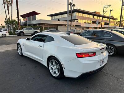 2018 Chevrolet Camaro LT   - Photo 4 - Costa Mesa, CA 92626