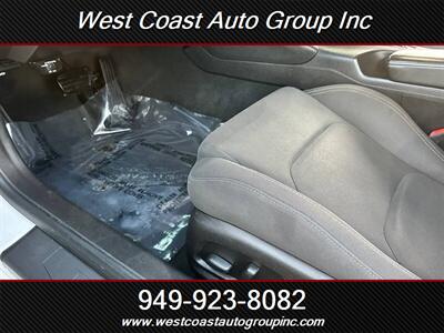 2018 Chevrolet Camaro LT   - Photo 6 - Costa Mesa, CA 92626