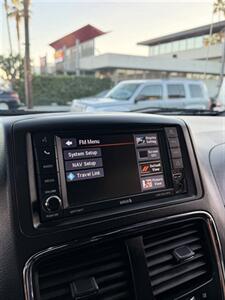 2018 Dodge Grand Caravan GT   - Photo 16 - Costa Mesa, CA 92626