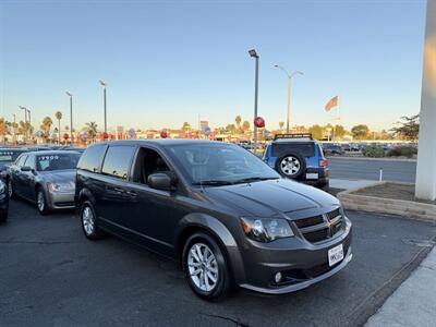 2018 Dodge Grand Caravan GT   - Photo 2 - Costa Mesa, CA 92626