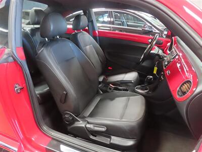 2012 Volkswagen Beetle-Classic Comfortline   - Photo 8 - Costa Mesa, CA 92626